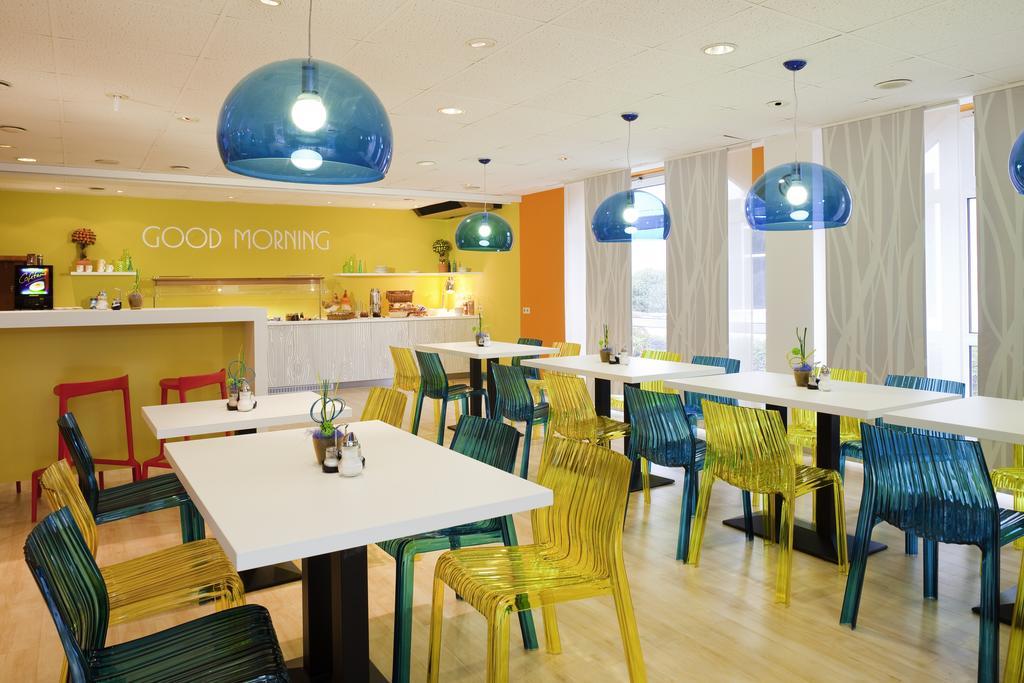 Hotel Ibis Styles Duesseldorf-Neuss Extérieur photo